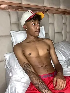 Boy cock18 online show from 01.26.25