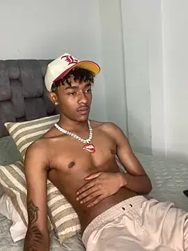 Boy cock18 online show from 02.08.25