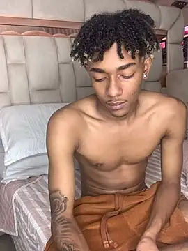 Boy cock18 online show from 02.10.25