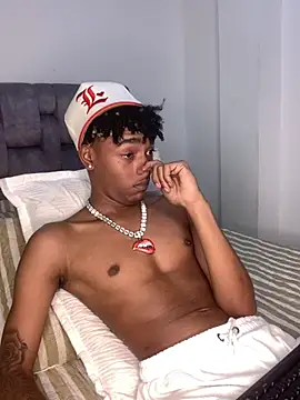 Boy cock18 online show from 02.18.25