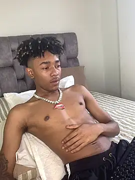 Boy cock18 online show from 02.25.25