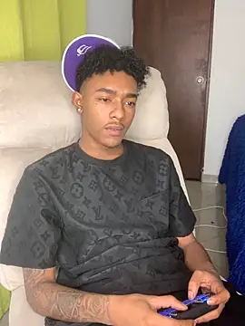 Boy cock18 online show from 10.12.25