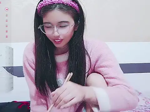 lingling998 online show from 02.25.25