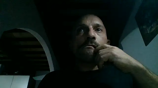 Snapshot of SPRUZZOLO80 chatting on 05.14.26 SPRUZZOLO80 online show from 05.14.26