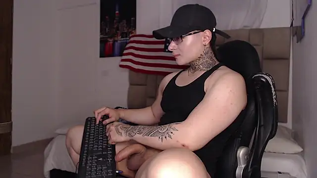 DennisWalkerr online show from 12.31.24