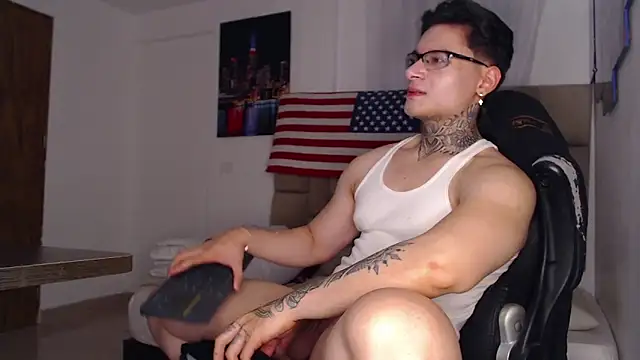 DennisWalkerr online show from 03.22.25