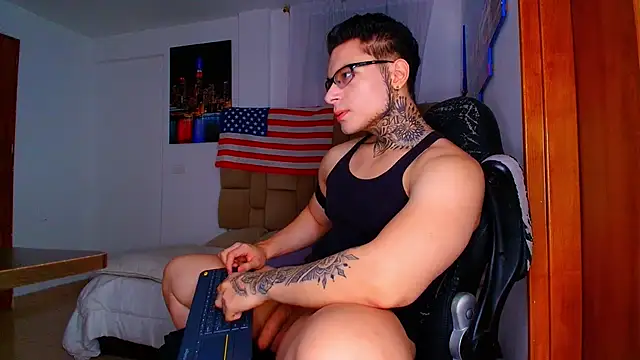 DennisWalkerr online show from 10.25.25