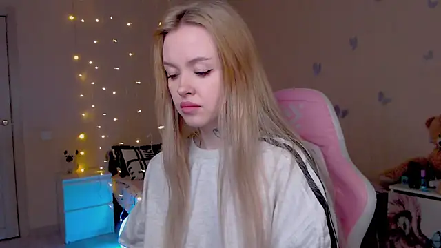 Naughty Mable online show from 03.21.26