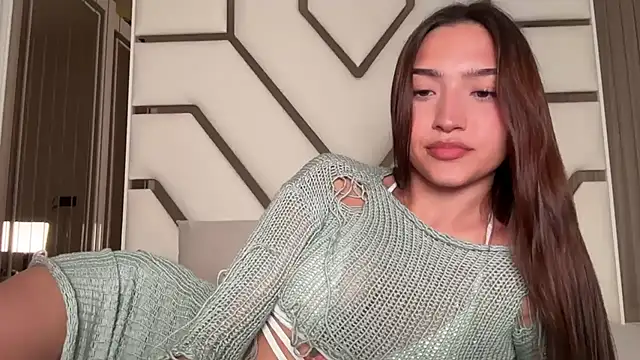 MilenaMilven online show from 10.24.25