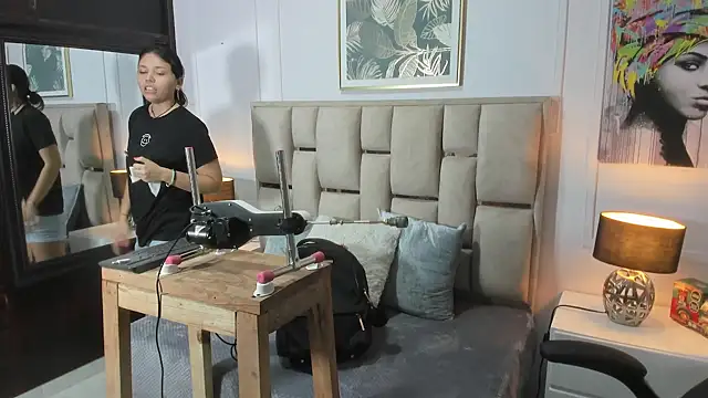 Iliy   online show from 12.22.24