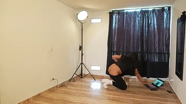 Mara-Bella online show from 12.01.25