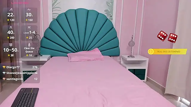 Daphne Fox  online show from 01.17.25