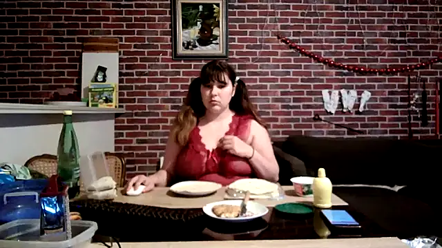 Heleneecesmecs2 online show from 04.05.26