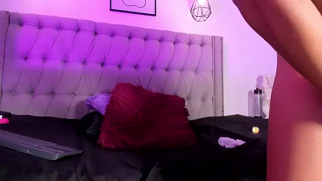 GysellHanson online show from 03.04.25