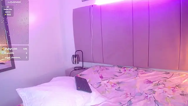 PamelaEvans   online show from 01.14.25