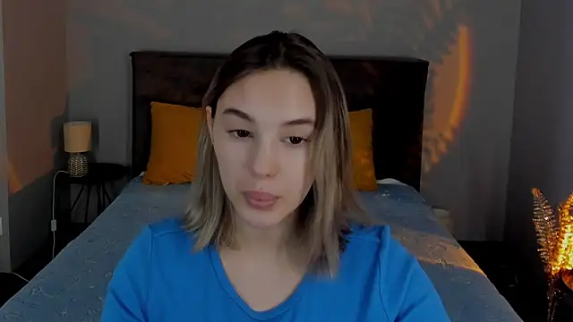 Snapshot of AngelicaKleee chatting on 01.24.25 AngelicaKleee online show from 01.24.25