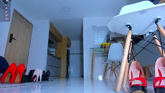 Susan parker01 online show from 09.28.25