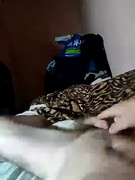 Snapshot of LEPRIKON2011 chatting on 12.21.24 LEPRIKON2011 online show from 12.21.24