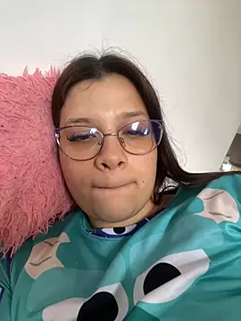 Snapshot of Sophia_cyrus11 chatting on 12.25.24 Sophia cyrus11 online show from 12.25.24