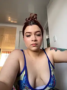 Snapshot of Sophia_cyrus11 chatting on 09.27.25 Sophia cyrus11 online show from 09.27.25