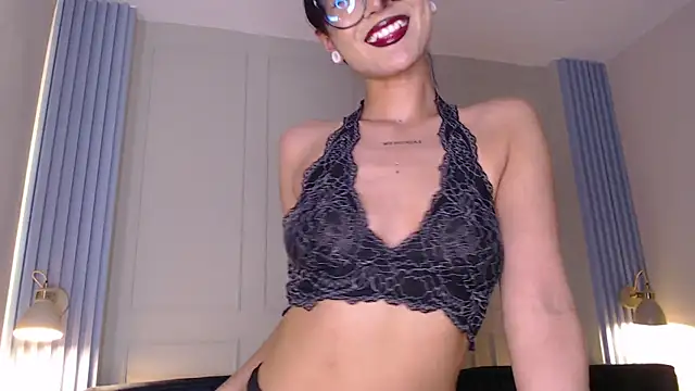 Abbydreams  online show from 02.21.25