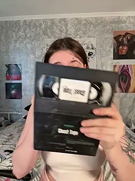 Sabrina shells online show from 10.24.25