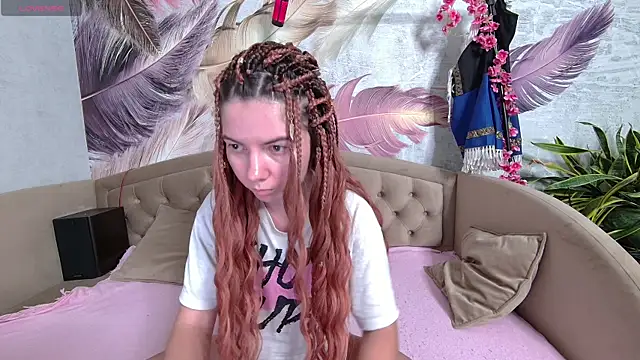 Anoraa online show from 10.09.25