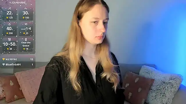 Snapshot of Haley_Vixen chatting on 05.19.26 Haley Vixen online show from 05.19.26