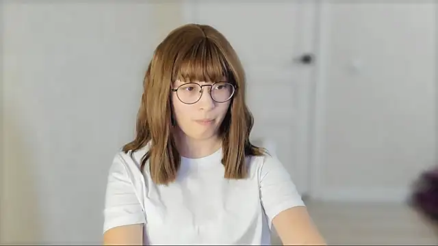  hannah baker online show from 02.12.25