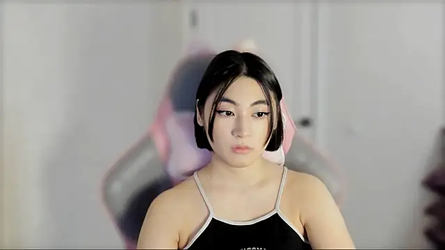  hannah baker online show from 03.06.25