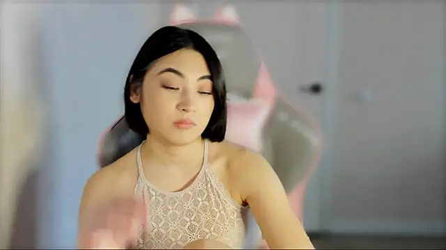  hannah baker online show from 03.13.25