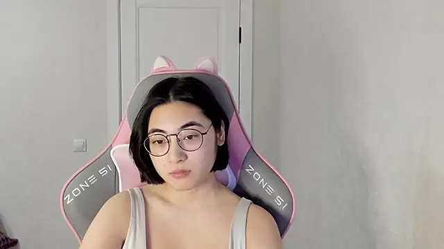  hannah baker online show from 03.16.25