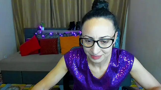 Snapshot of Arianasweety23 chatting on 12.30.24 Arianasweety23 online show from 12.30.24