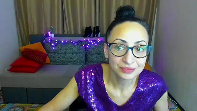 Snapshot of Arianasweety23 chatting on 12.31.24 Arianasweety23 online show from 12.31.24