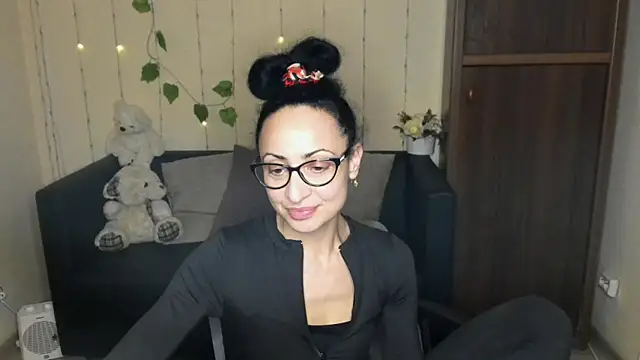 Snapshot of Arianasweety23 chatting on 01.07.25 Arianasweety23 online show from 01.07.25