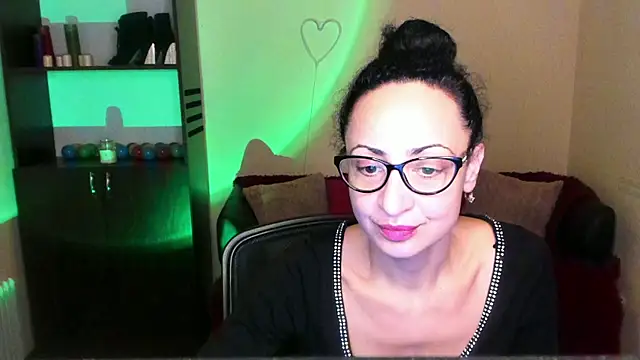 Snapshot of Arianasweety23 chatting on 01.10.25 Arianasweety23 online show from 01.10.25