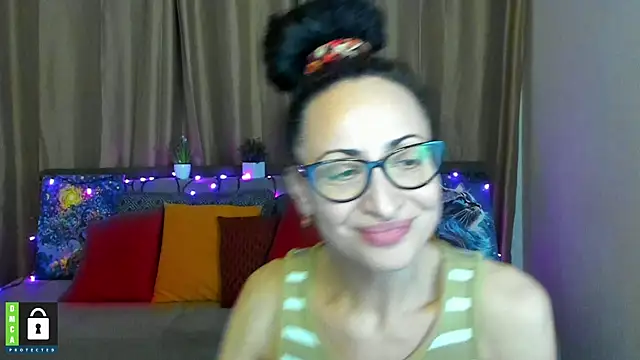Snapshot of Arianasweety23 chatting on 01.19.25 Arianasweety23 online show from 01.19.25