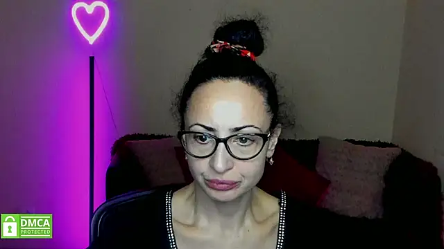 Snapshot of Arianasweety23 chatting on 02.10.25 Arianasweety23 online show from 02.10.25
