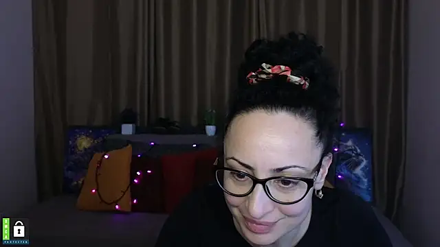 Snapshot of Arianasweety23 chatting on 03.04.25 Arianasweety23 online show from 03.04.25