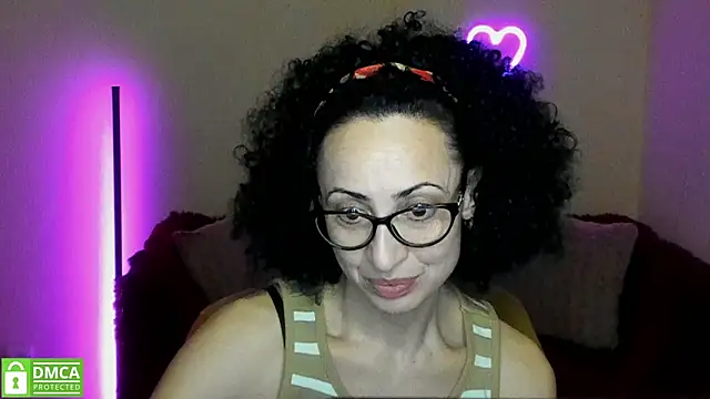 Snapshot of Arianasweety23 chatting on 03.08.25 Arianasweety23 online show from 03.08.25