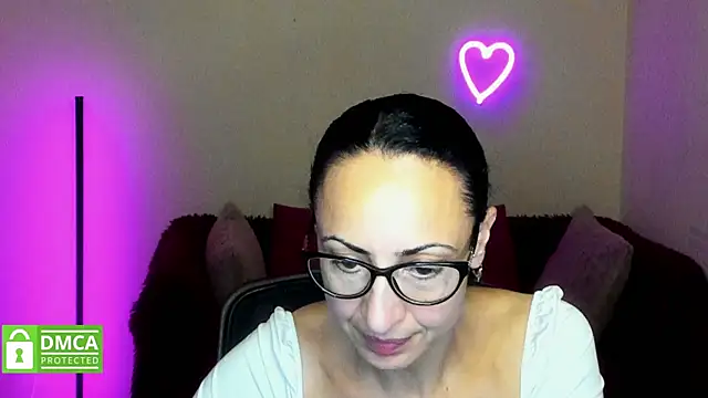 Snapshot of Arianasweety23 chatting on 10.02.25 Arianasweety23 online show from 10.02.25