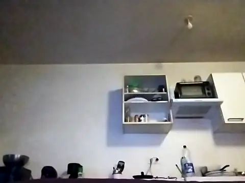 Snapshot of headrush31 chatting on 09.18.25 headrush31 online show from 09.18.25