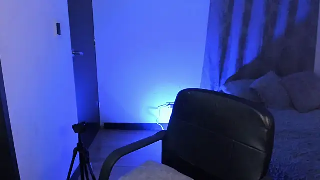 nala-saphir online show from 12.22.25