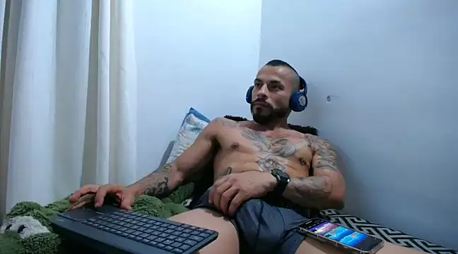 callme douglas online show from 01.28.25