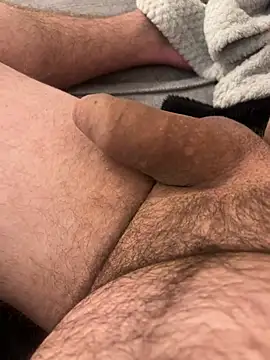 Snapshot of 22TT2295 chatting on 03.03.26 22TT2295 online show from 03.03.26