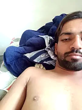 playboyz77 online show from 02.13.25