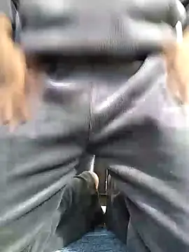 Snapshot of Rajinder25 chatting on 12.23.24 Rajinder25 online show from 12.23.24