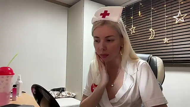 yunasuka online show from 01.15.25