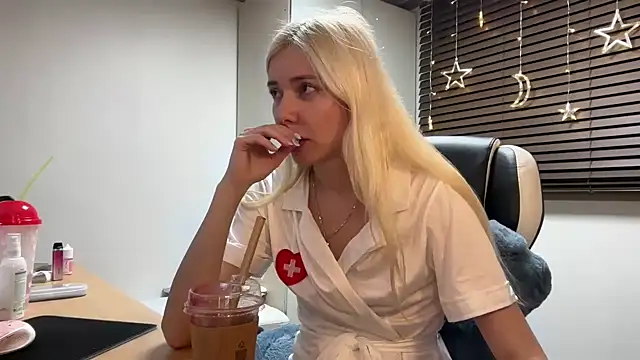 yunasuka online show from 01.17.25