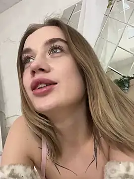 KiraMyers online show from 01.14.25